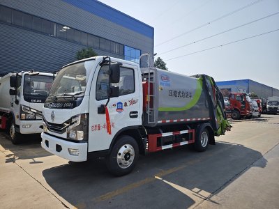 东风多利卡系列6立方压缩垃圾车